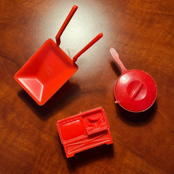 🎈🎈VINTAGE Dollhouse Accessories - Picture 1 of 3